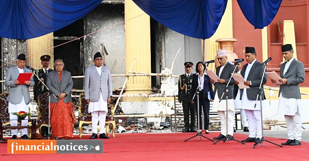 नयाँ सरकारका तीन मन्त्रीले लिए शपथ ग्रहण