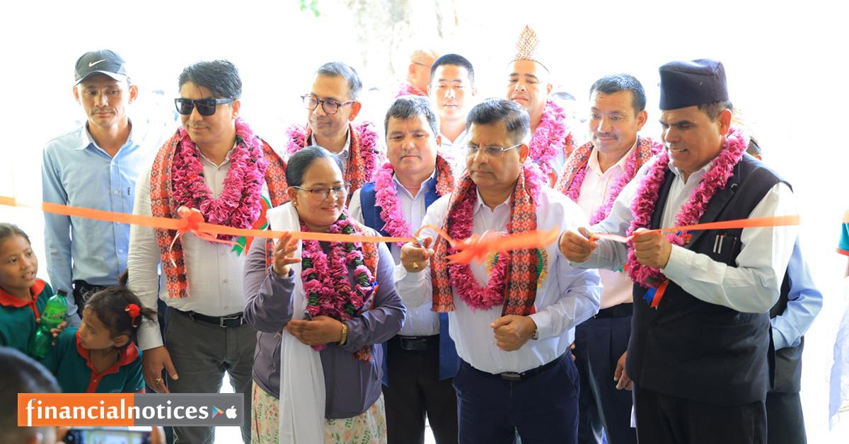 सिद्धार्थ बैंकद्वारा भूकम्प प्रभावित श्री जनप्रिय आधारभूत विद्यालयको भवन पुनर्निर्माण गरी हस्तान्तरण सम्पन्न